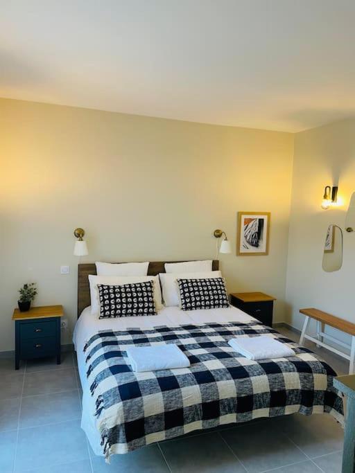 La Regate Avec Jaccuzi A 50 M Du Centre Historique Apartamento Sarlat-la-Canéda Exterior foto